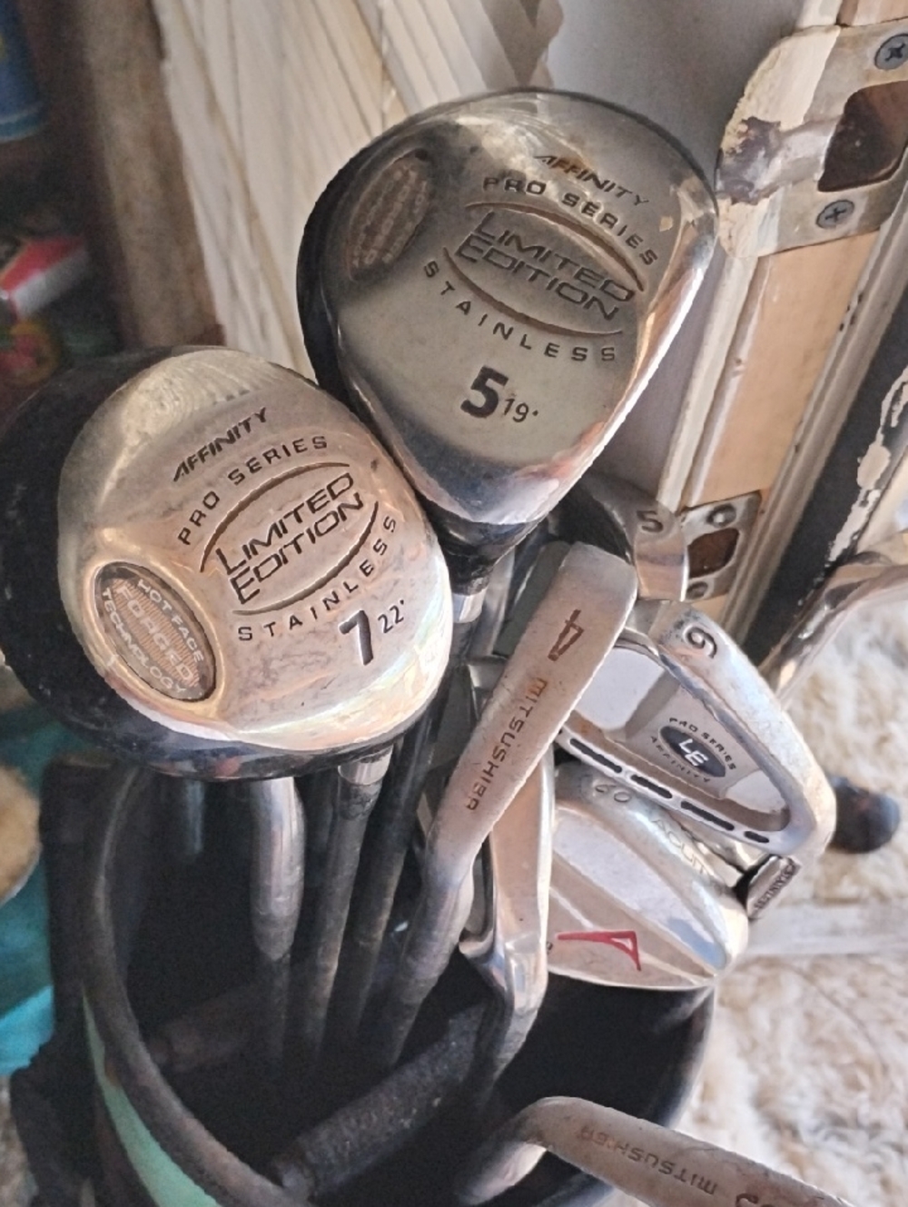 Affinity &Mitsubishi Golf Clubs in a Mizuno Bag